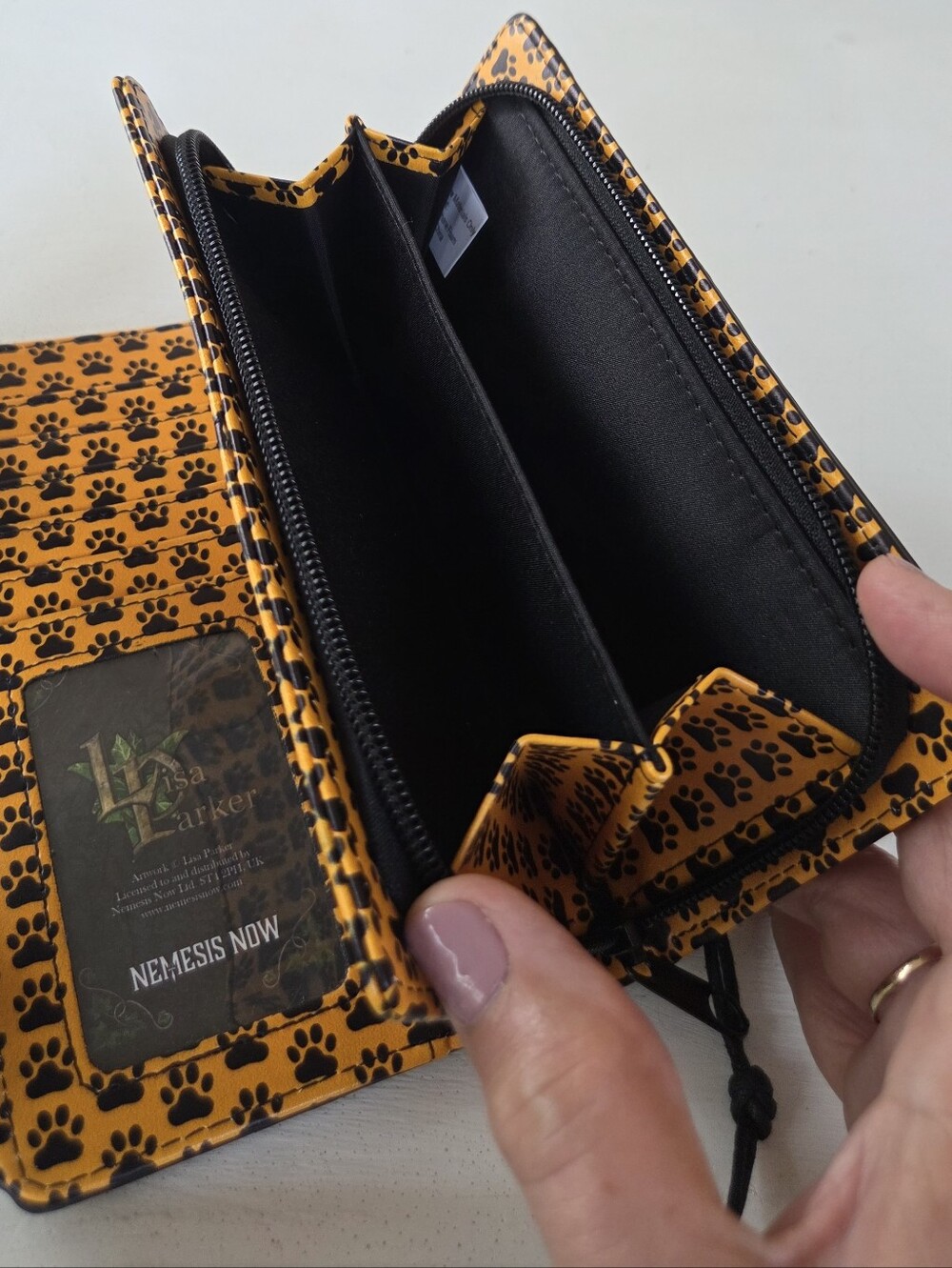 New Laura Parker 3D Black Cat Wallet - Picture 6 of 11
